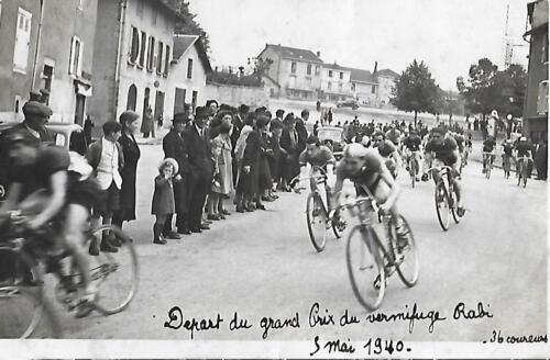 Départ du Grand Prix Vermifuge RABI (1940)