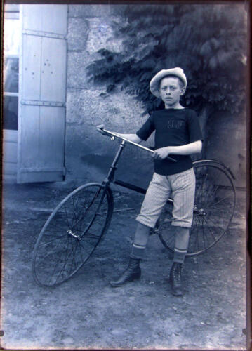 Jeune cycliste